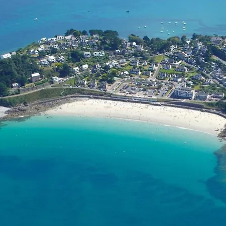 Beautiful With Sea And Garden View Appartement Perros-Guirec